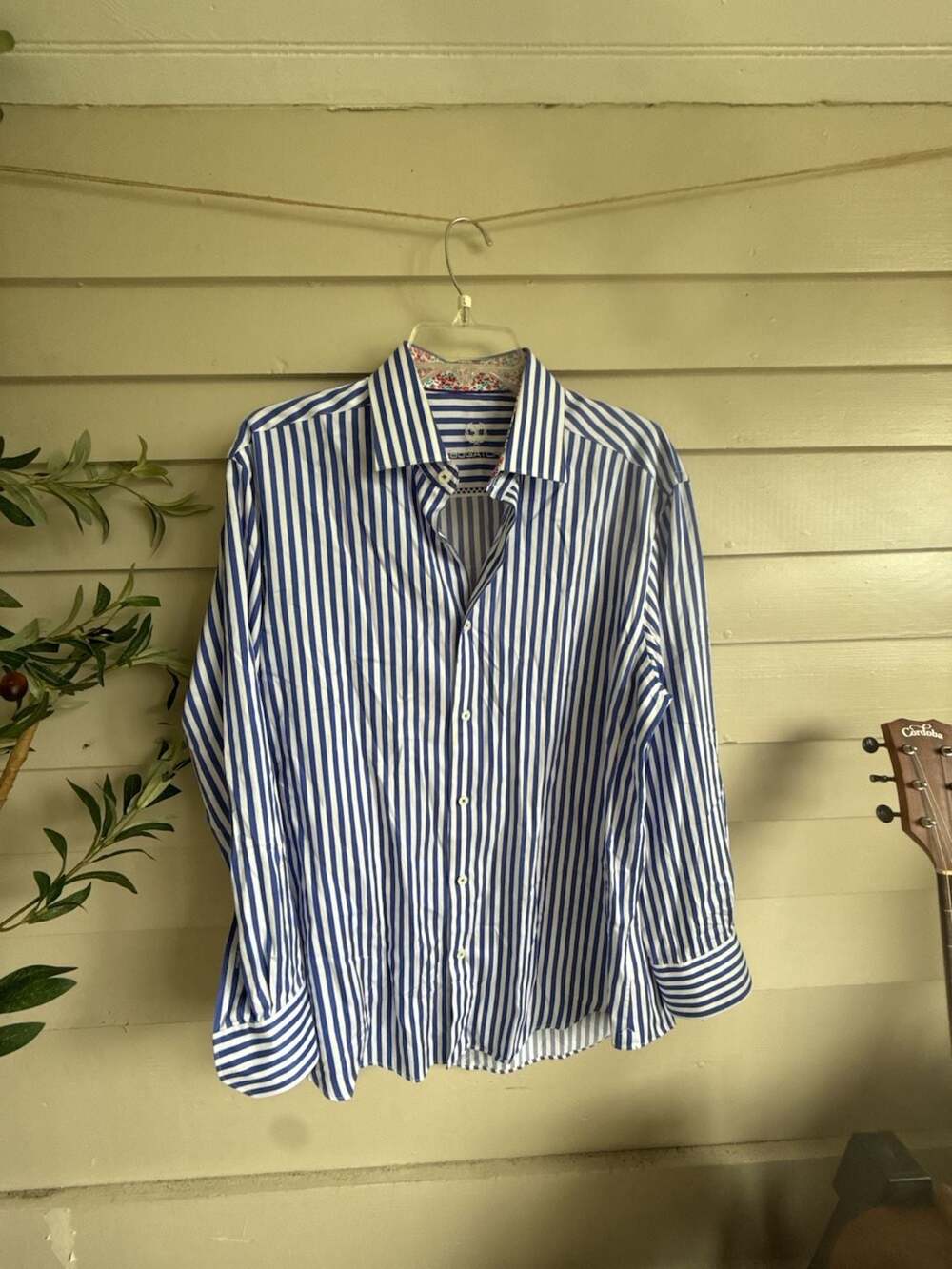 Bugatchi Uomo Blue and White Striped Long Button-Up Shirt Floral Collar